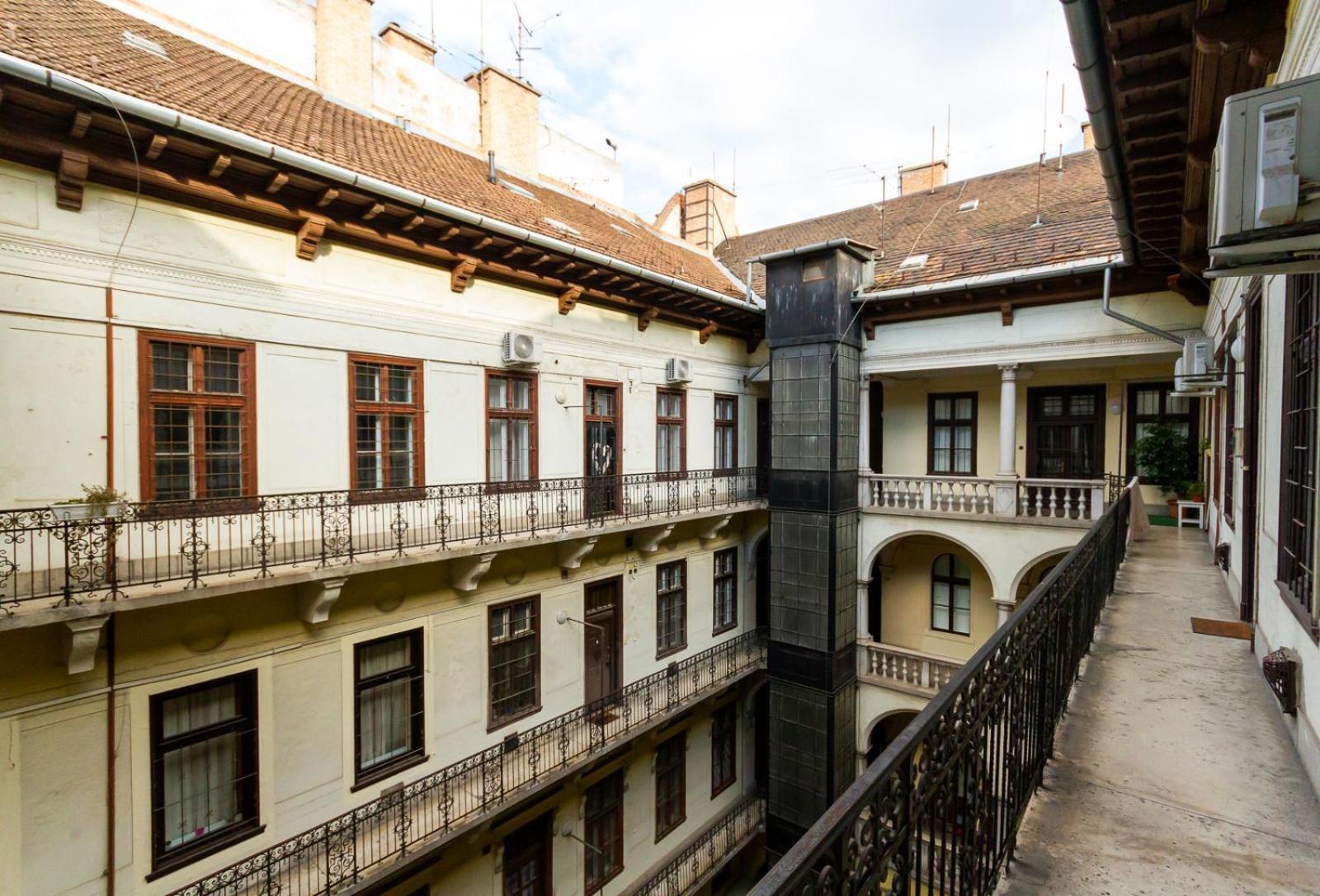 Apartmán Galerie Grandeur With 2br By Newave