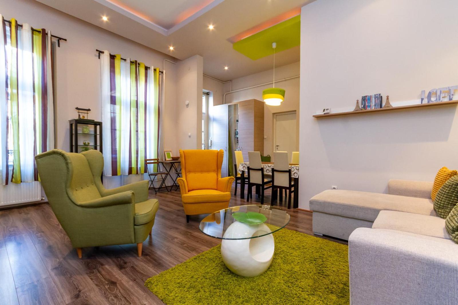 Galerie Grandeur With 2br By Newave Apartmán